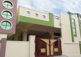 listing-img