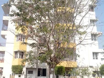listing-img